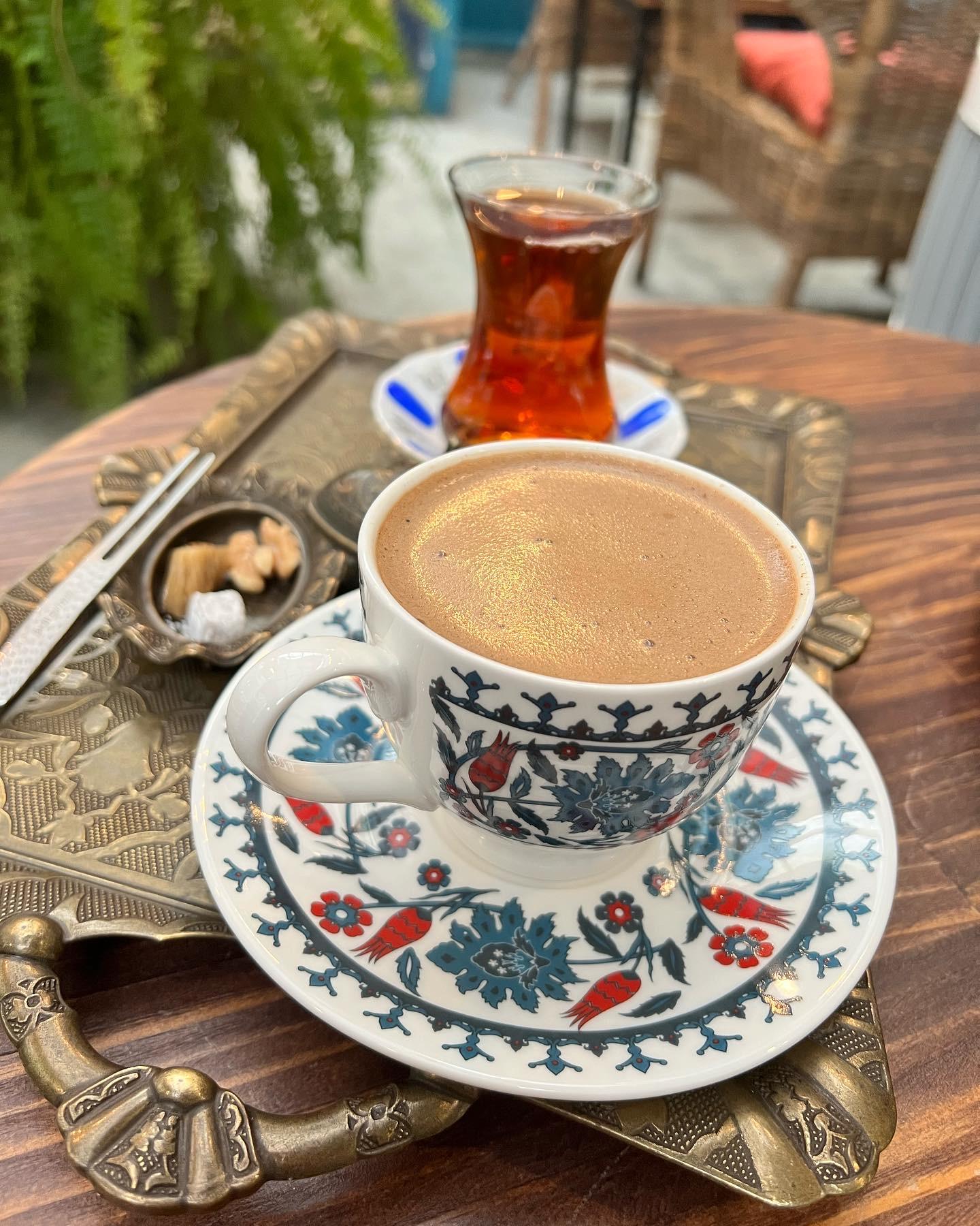 台北市的異國咖啡廳Saturn Landing Turkish Coffee有土耳其咖啡和甜食